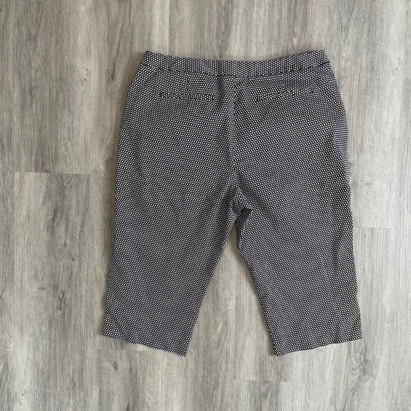 Worthington Modern Fit Polka Dot Capri Pants - Picture 2 of 7